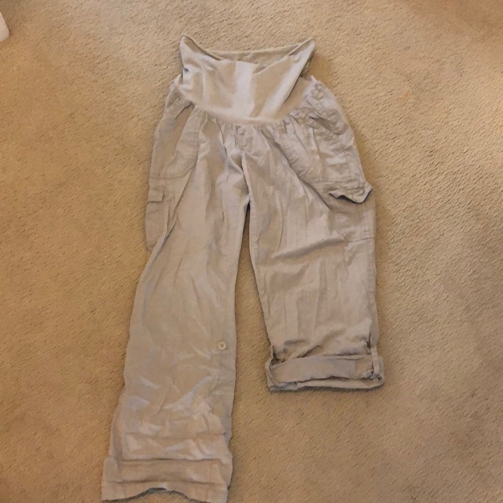 Motherhood Maternity convertible cargo pants